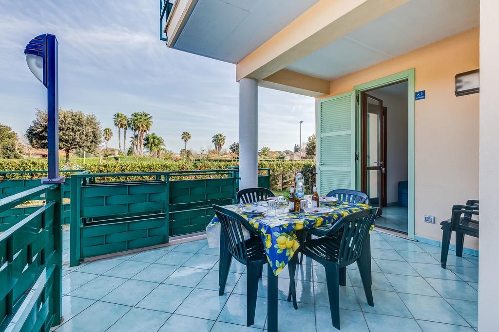 Terra Felice Aparthotel San Felice Circeo Exterior foto